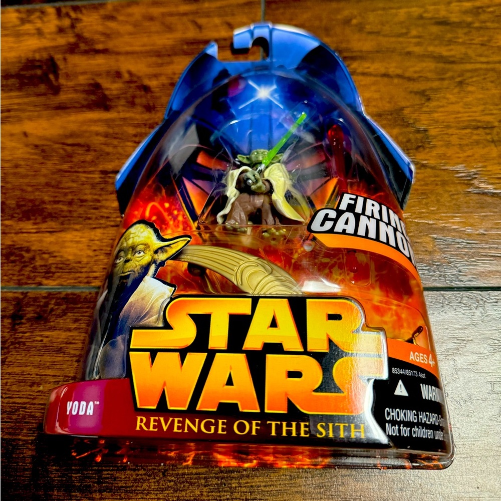 Star Wars Return Of The Sith Yoda #3 Firing Canon Hasbro 2005 Collectible Rare
